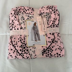 (NWT) Victoria Secret flannel long Pj set